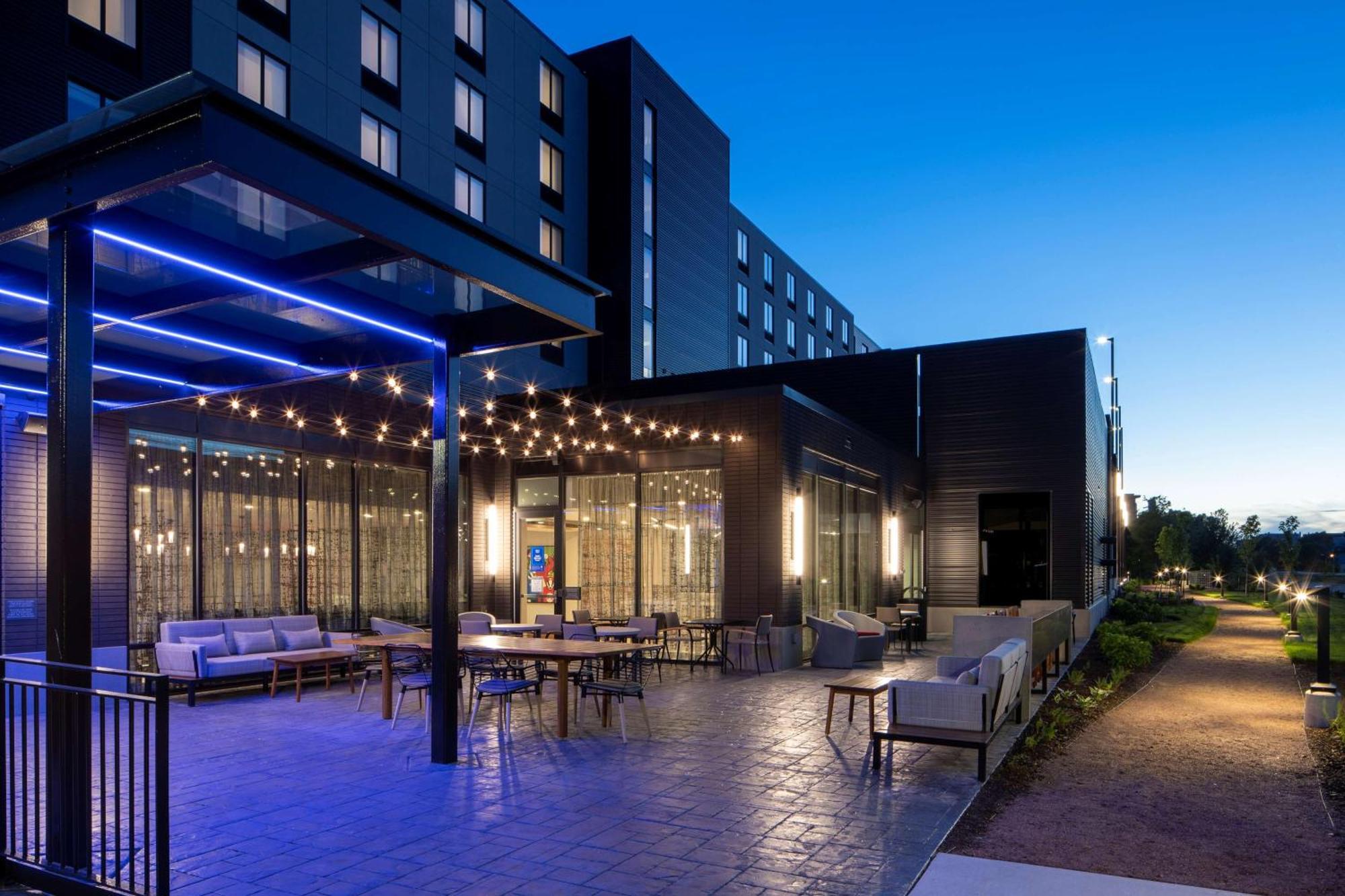 Hilton Garden Inn Madison Downtown, Wi Exteriör bild